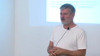 Adatok a hálózaton