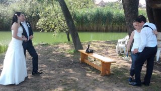 Hogyan öltözz fel egy esküvőre?